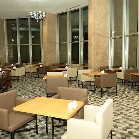 Park 4* Yomra