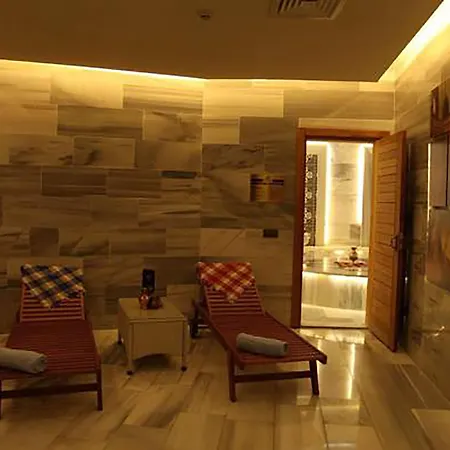 Park Hotel 4*
