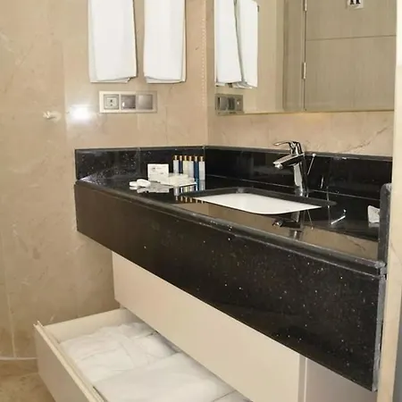 Park 4* Yomra